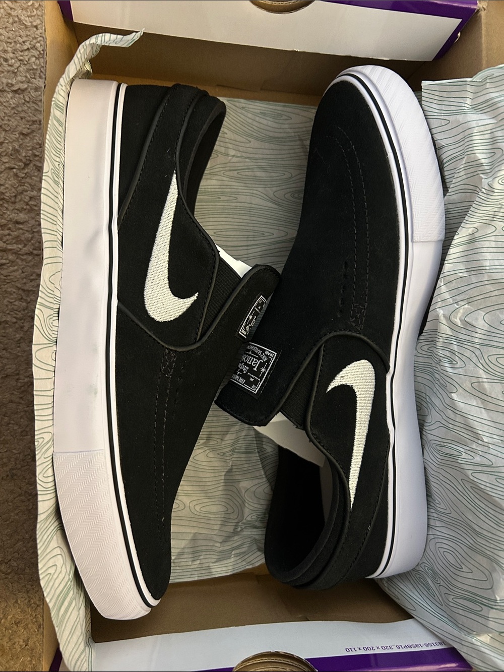 Nike Black Slip-On Skate Loafers with White Swoosh - Picture 2 of 4